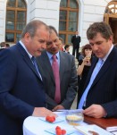 Вадим Якунин (Ригла), Сергей Кривошеев (Аптечная сеть 36,6)